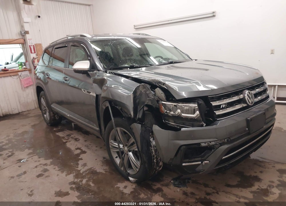 2019 VOLKSWAGEN ATLAS 3.6L V6 SE W/TECHNOLOGY R-LINE VIN: 1V2XR2CA8KC504302