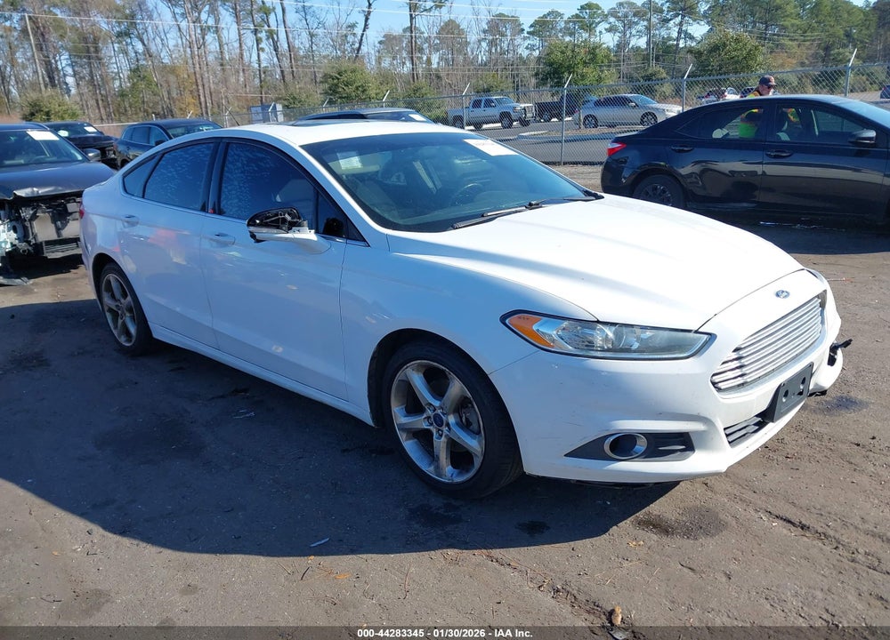 2015 FORD FUSION SE VIN: 3FA6P0H90FR230631