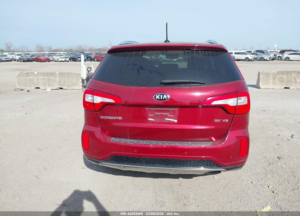 2015 KIA SORENTO SX V6 VIN: 5XYKW4A75FG631677