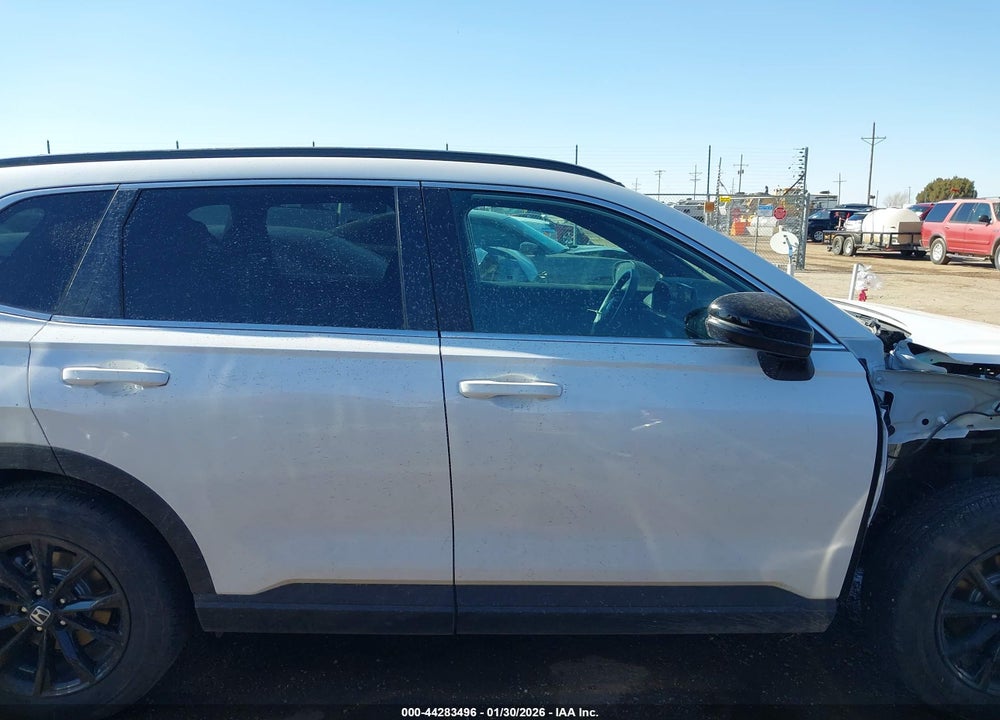 2025 HONDA CR-V HYBRID SPORT-L VIN: 2HKRS6H81SH812296