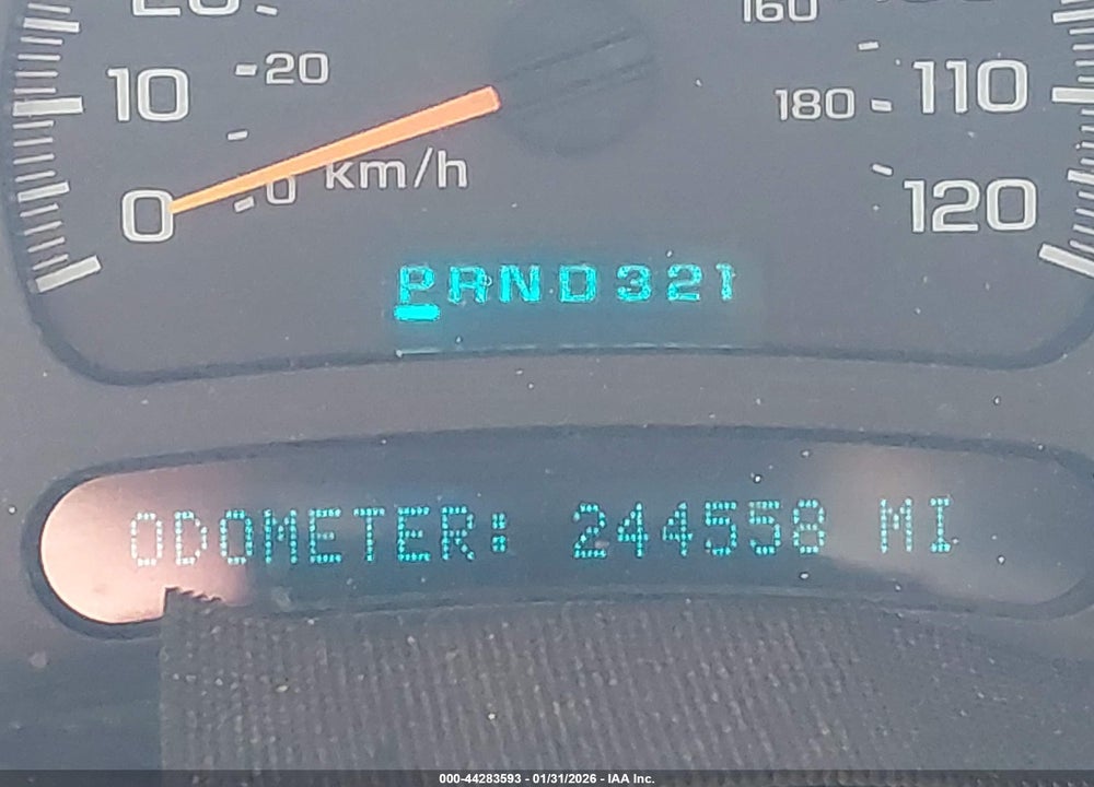 2005 GMC YUKON XL 1500 SLE VIN: 1GKEC16Z15J162038