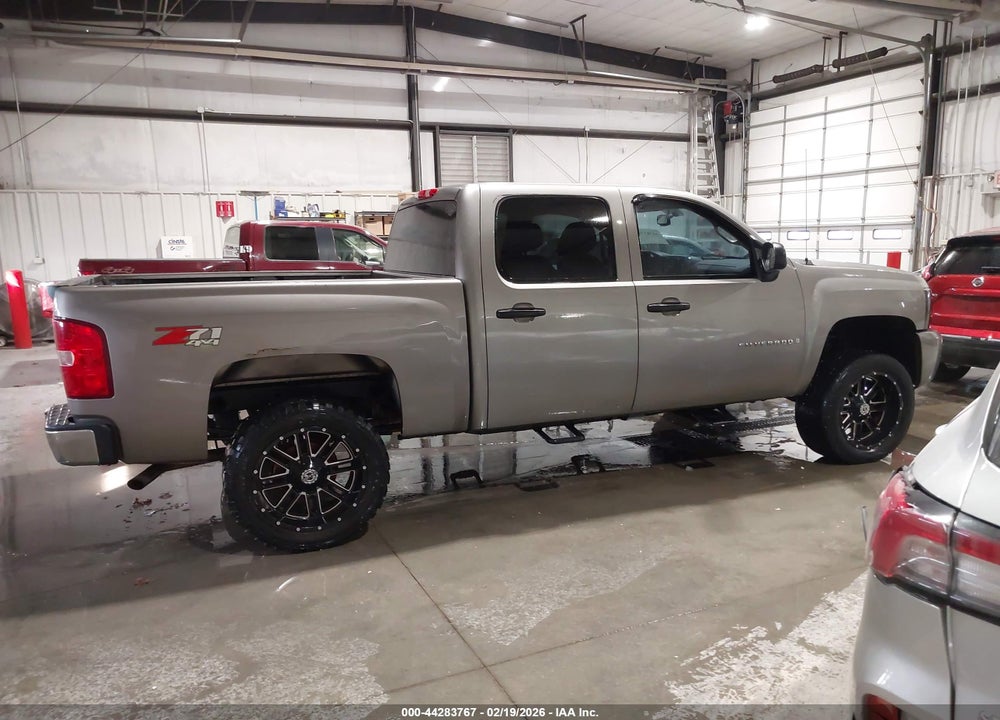 2008 CHEVROLET SILVERADO 1500 LT1 VIN: 3GCEK13348G270657