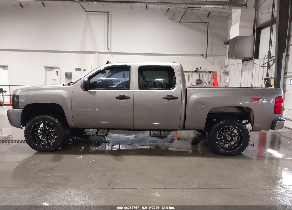 2008 CHEVROLET SILVERADO 1500 LT1 VIN: 3GCEK13348G270657