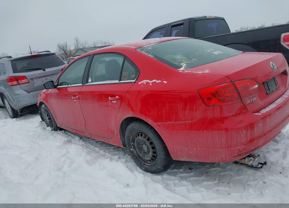 2013 VOLKSWAGEN JETTA 2.0L S VIN: 3VW2K7AJ8DM235278