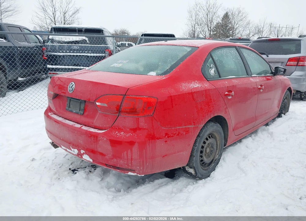 2013 VOLKSWAGEN JETTA 2.0L S VIN: 3VW2K7AJ8DM235278