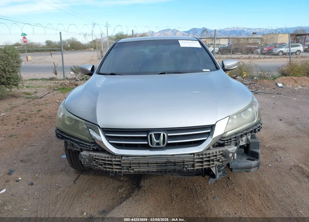 2013 HONDA ACCORD LX VIN: 1HGCR2F35DA202639