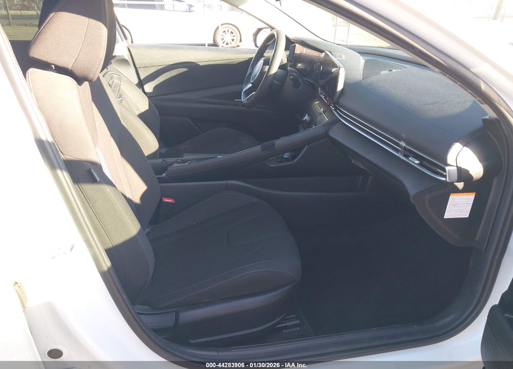 2024 HYUNDAI ELANTRA HYBRID BLUE VIN: KMHLM4DJ2RU095495