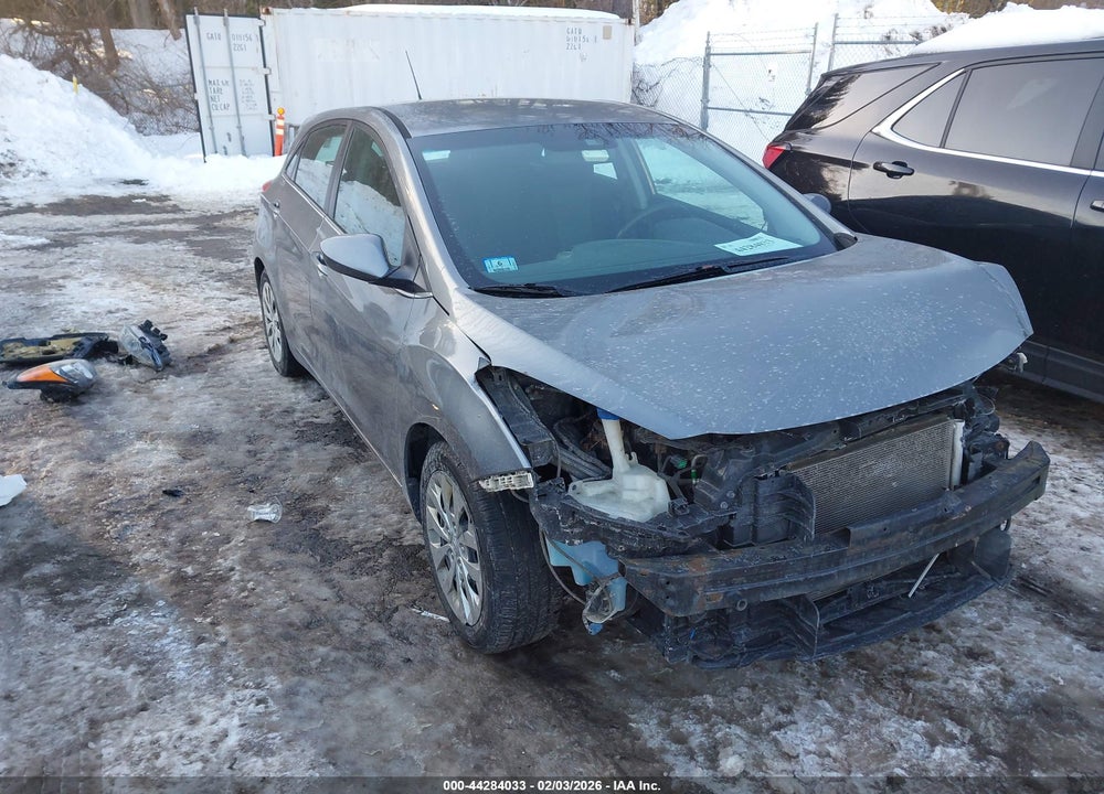 2016 HYUNDAI ELANTRA GT VIN: KMHD35LH9GU286632