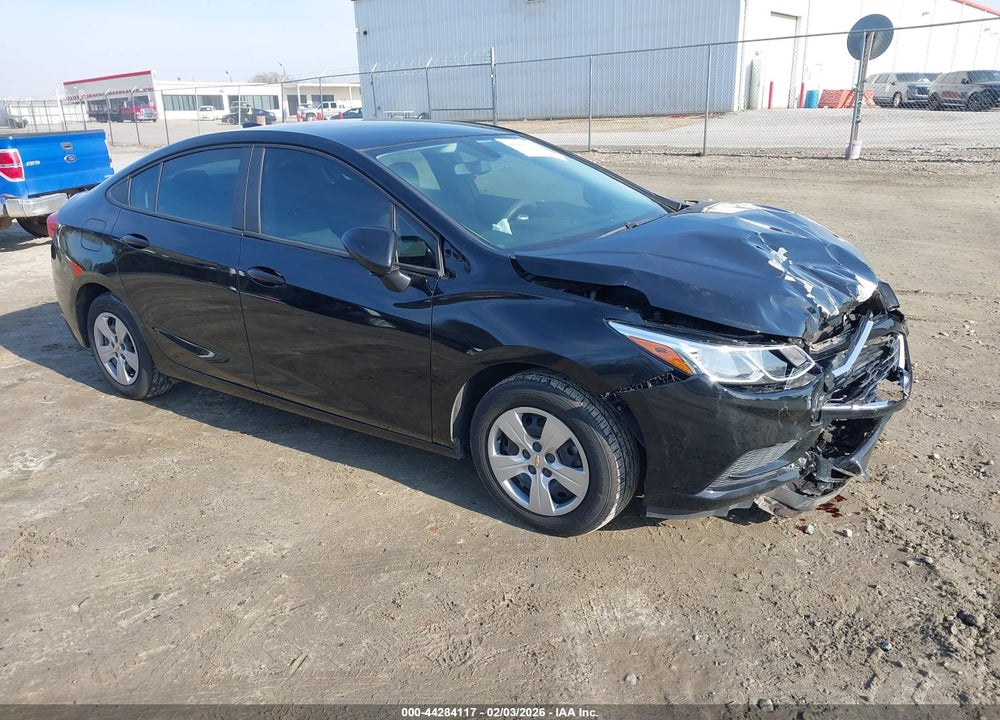 2018 CHEVROLET CRUZE LS AUTO VIN: 1G1BC5SM7J7170323
