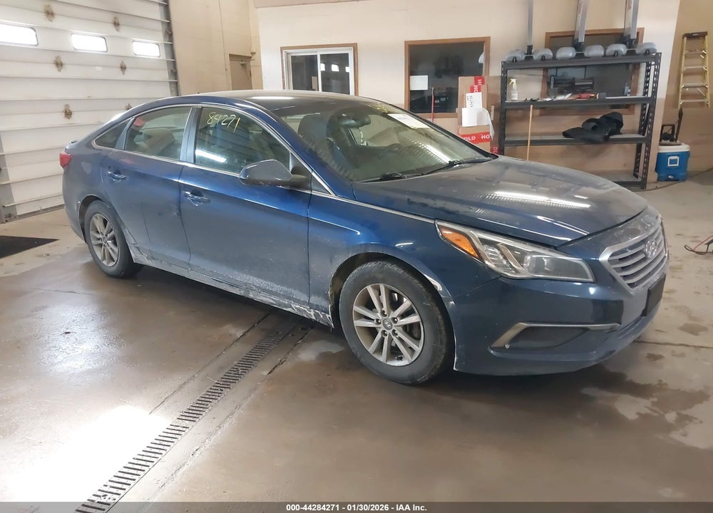 2016 HYUNDAI SONATA SE VIN: 5NPE24AF9GH387512