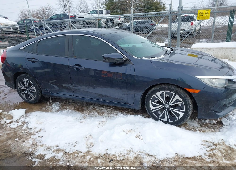 2017 HONDA CIVIC EX-L VIN: 2HGFC1F72HH653076