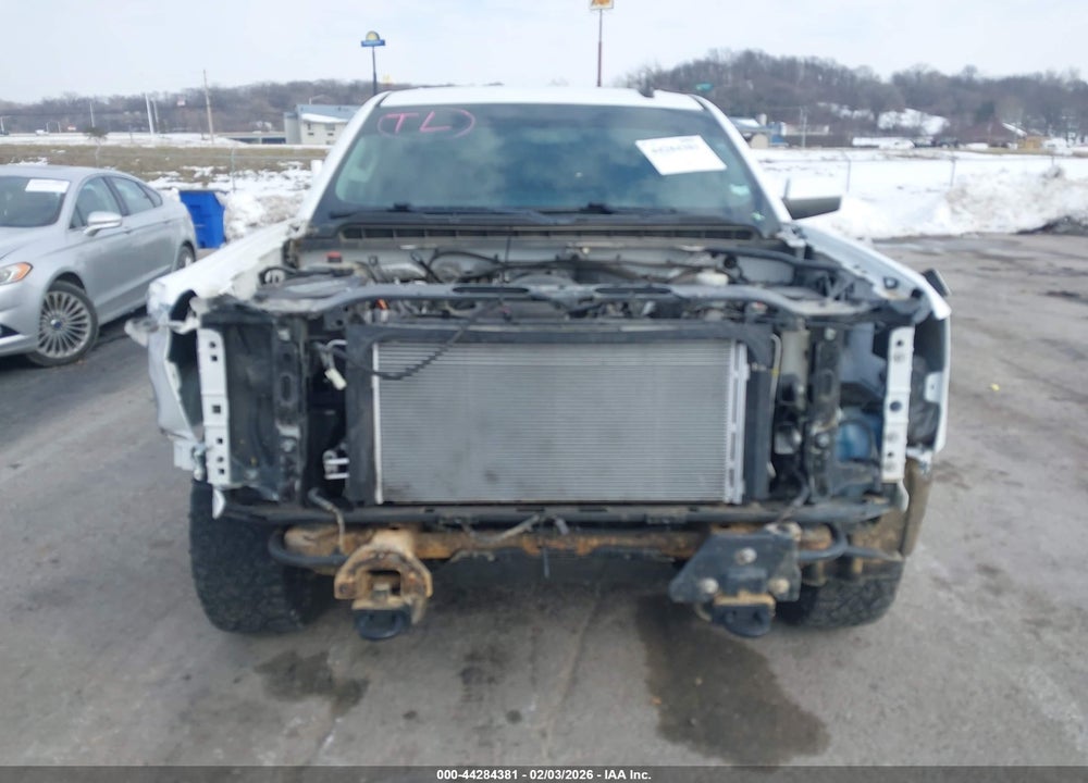 2018 CHEVROLET SILVERADO 1500 2LT VIN: 1GCVKRECXJZ274293