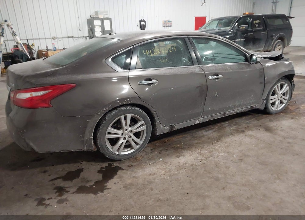 2017 NISSAN ALTIMA 3.5 SL VIN: 1N4BL3AP0HC283593