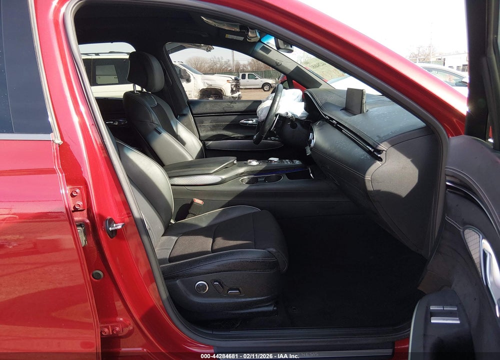 2024 GENESIS GV70 2.5T AWD VIN: 5NMMADTB4RH009056