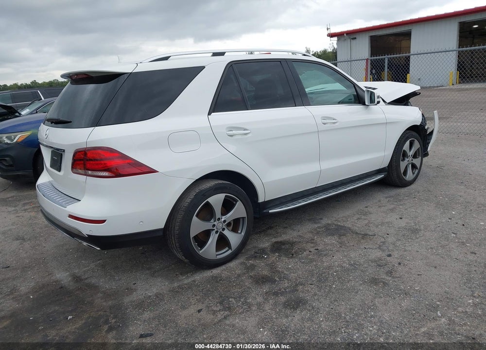 2016 MERCEDES-BENZ GLE 350 VIN: 4JGDA5JB3GA639114
