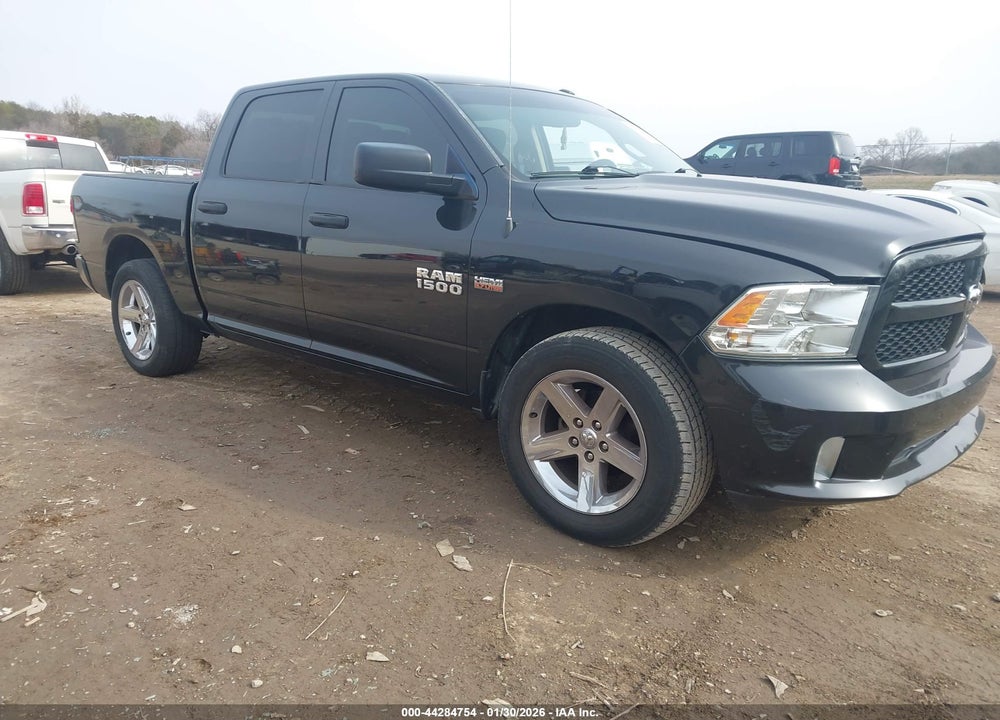 2016 RAM 1500 EXPRESS VIN: 3C6RR6KT7GG325734