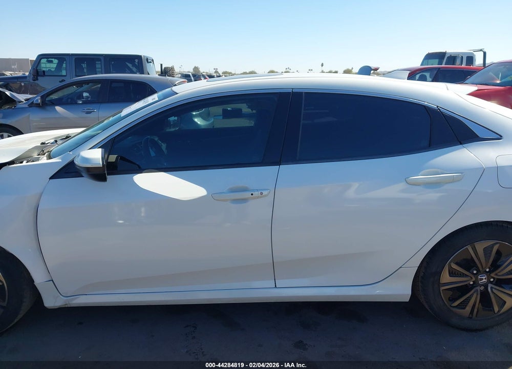 2018 HONDA CIVIC EX-L VIN: SHHFK7H8XJU419367