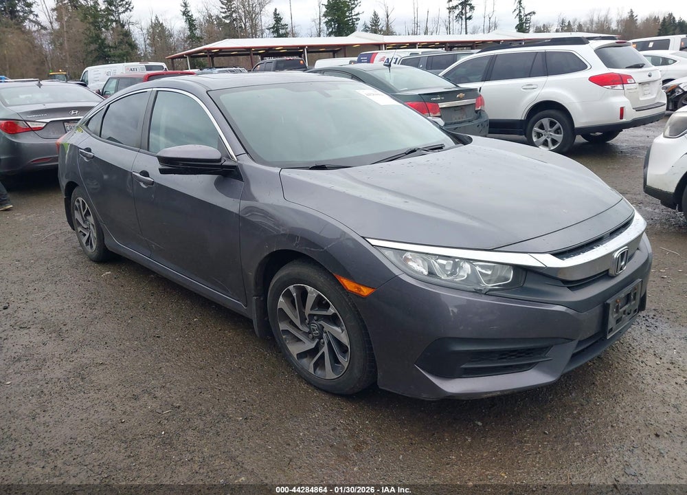 2018 HONDA CIVIC EX VIN: 2HGFC2F72JH579704