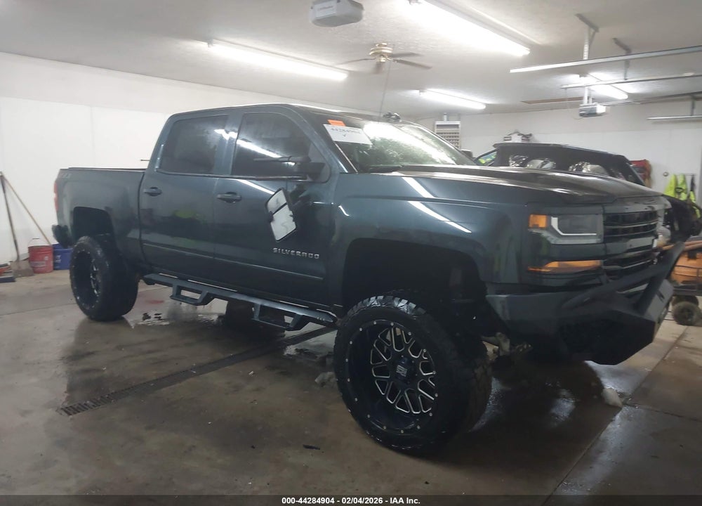 2018 CHEVROLET SILVERADO 1500 2LT VIN: 3GCUKREC2JG405888