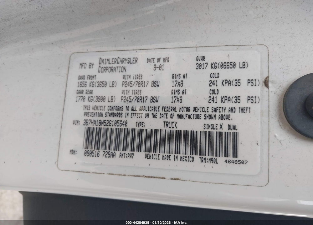 2002 DODGE RAM 1500 ST VIN: 3B7HA18N52G105640