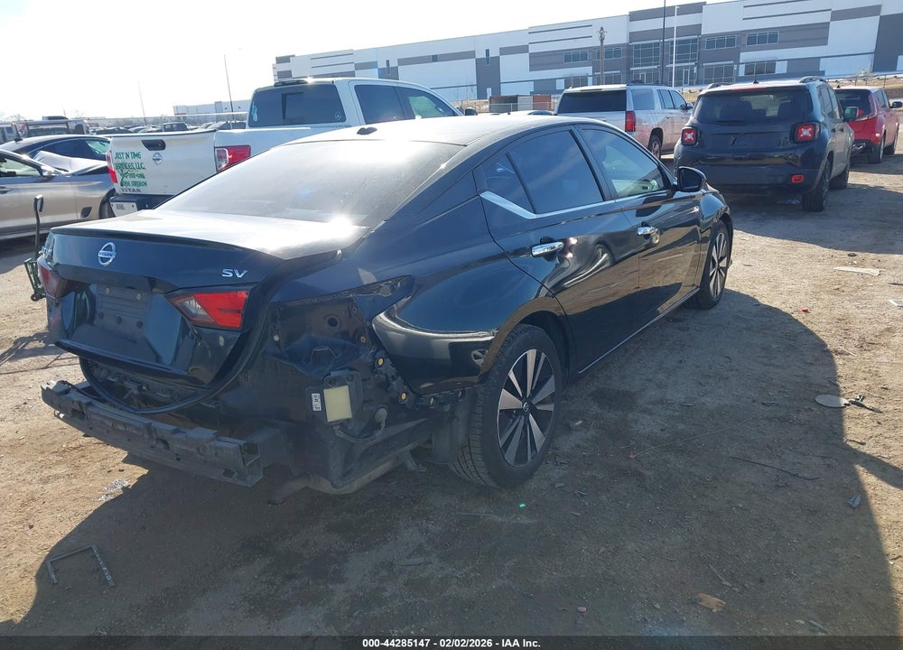 2021 NISSAN ALTIMA SV FWD VIN: 1N4BL4DV5MN326646