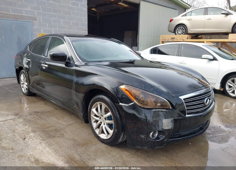 2011 INFINITI M37 VIN: JN1BY1AP2BM323497