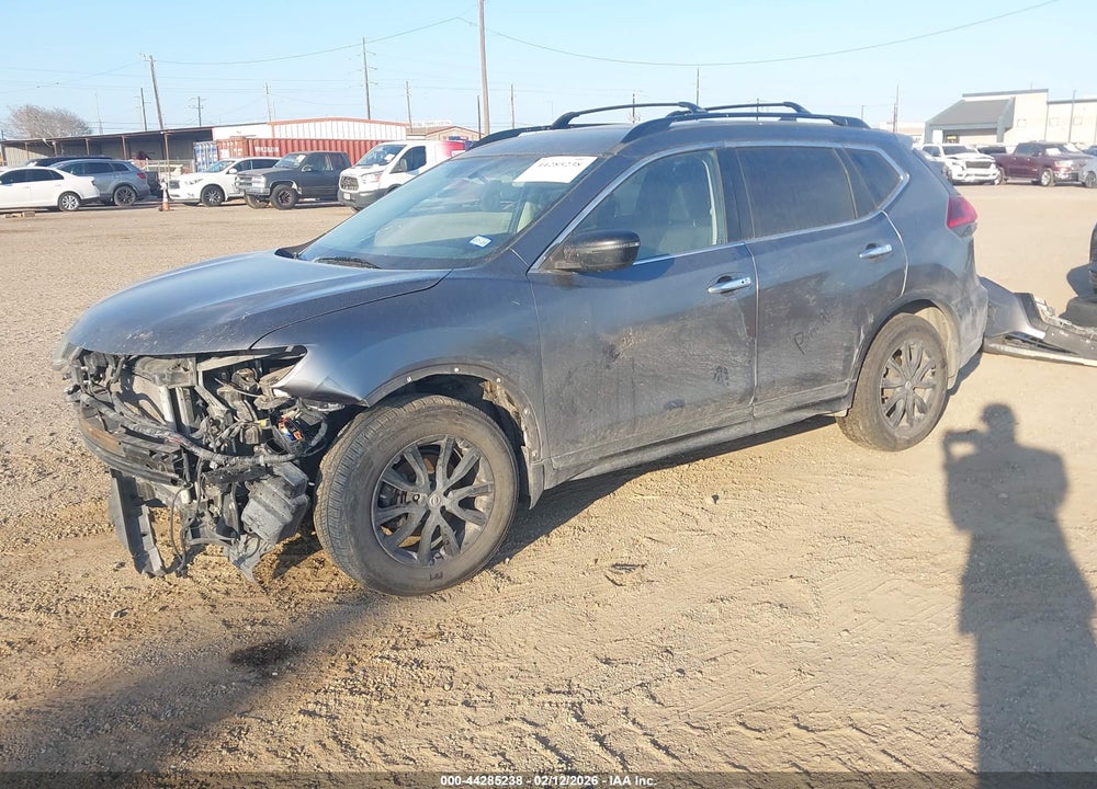 2018 NISSAN ROGUE SV VIN: 5N1AT2MT3JC818104