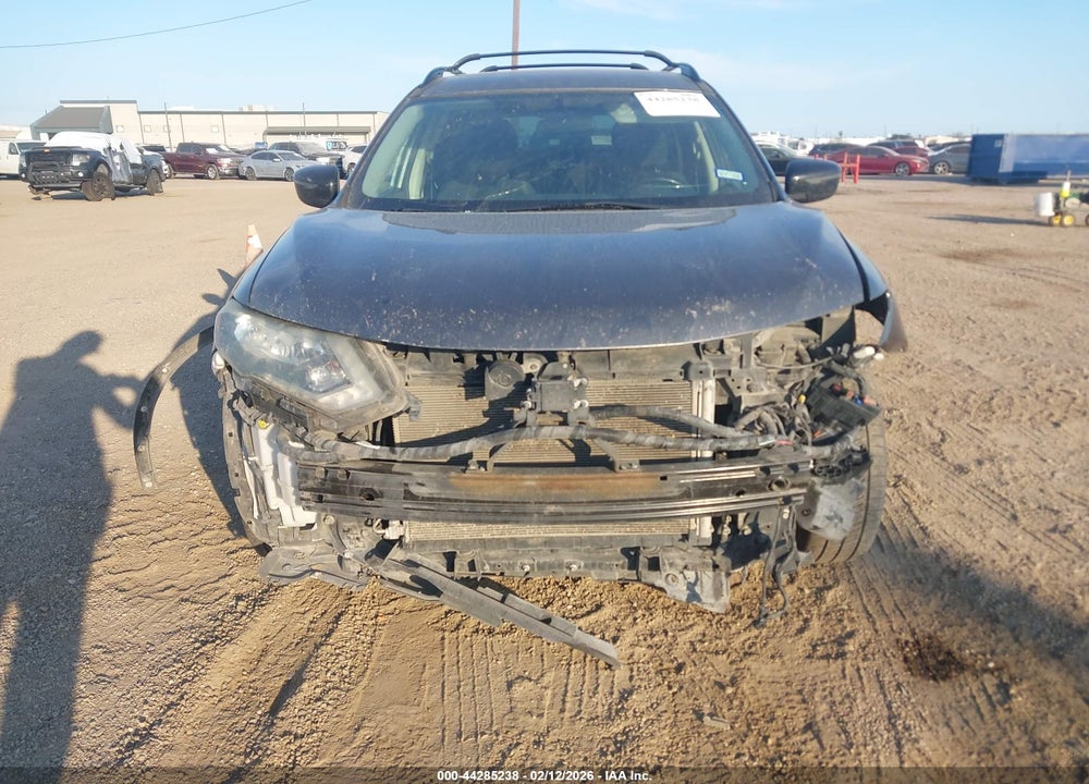 2018 NISSAN ROGUE SV VIN: 5N1AT2MT3JC818104
