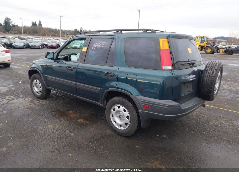 1998 HONDA CR-V LX VIN: JHLRD2845WC005462