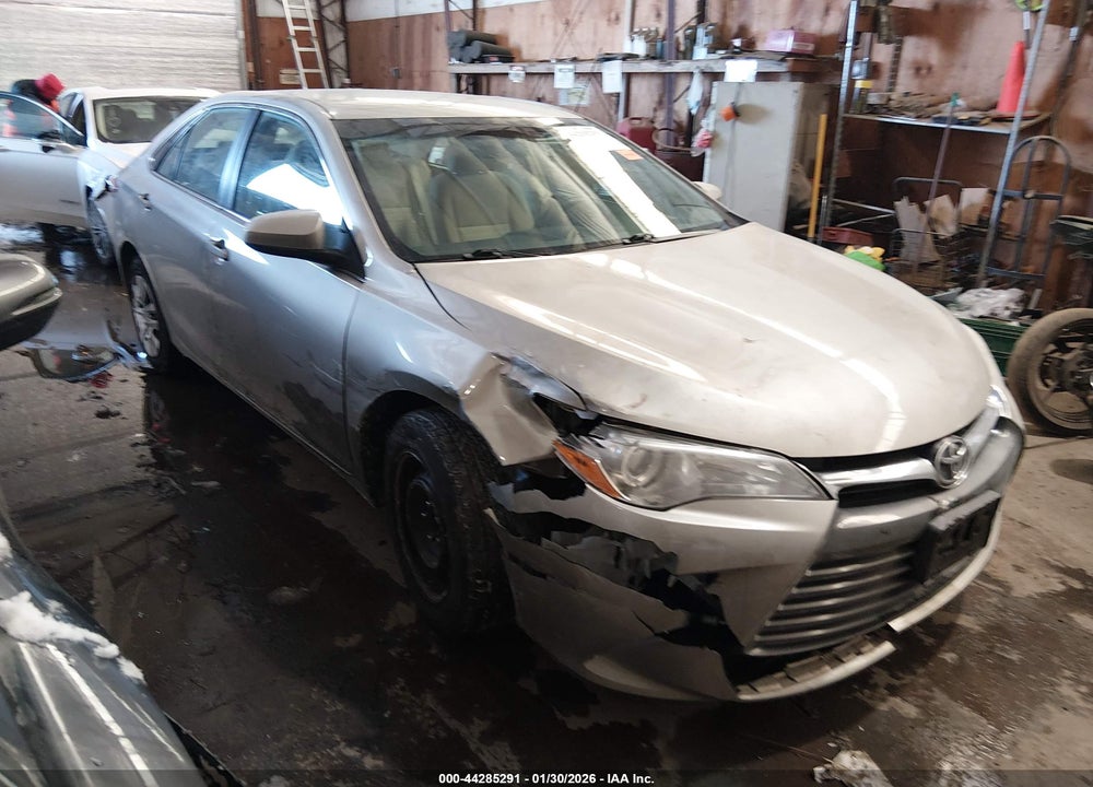 2016 TOYOTA CAMRY LE VIN: 4T1BF1FK2GU221328