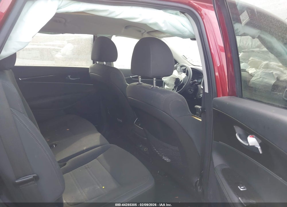 2020 KIA SORENTO 2.4L LX VIN: 5XYPG4A38LG682120