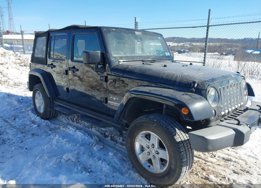 2016 JEEP WRANGLER UNLIMITED SAHARA VIN: 1C4BJWEG9GL344210