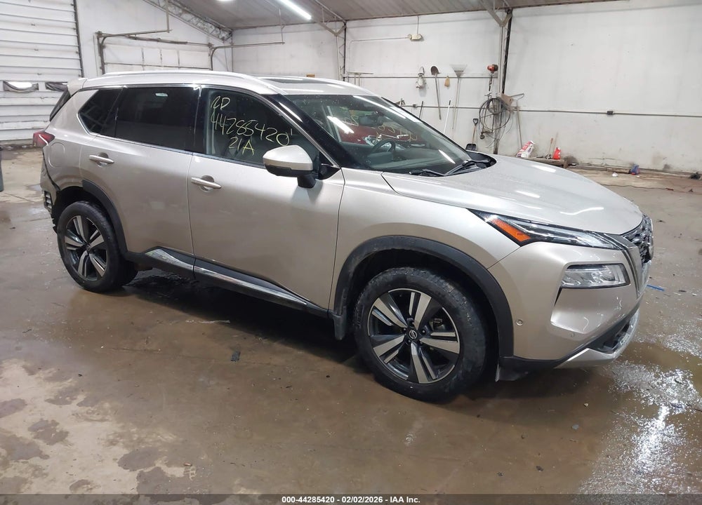 2021 NISSAN ROGUE PLATINUM INTELLIGENT AWD VIN: JN8AT3DD3MW318681