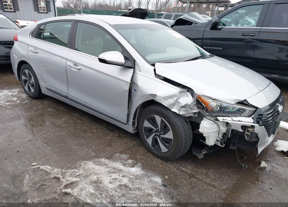 2017 HYUNDAI IONIQ HYBRID SEL VIN: KMHC75LC4HU047902