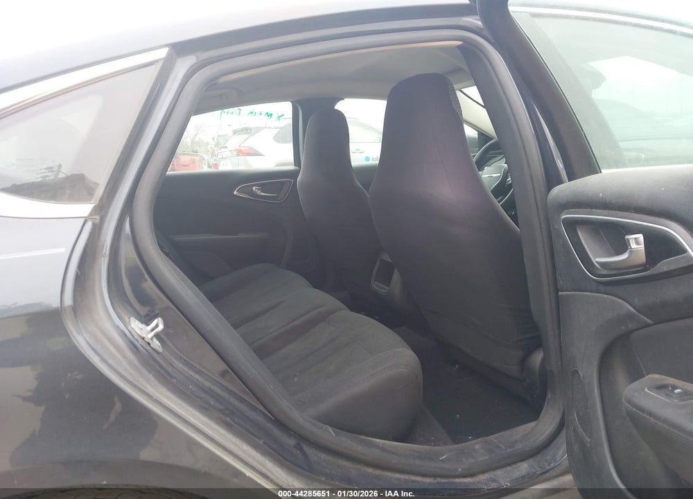 2016 CHRYSLER 200 LIMITED VIN: 1C3CCCAB0GN170544