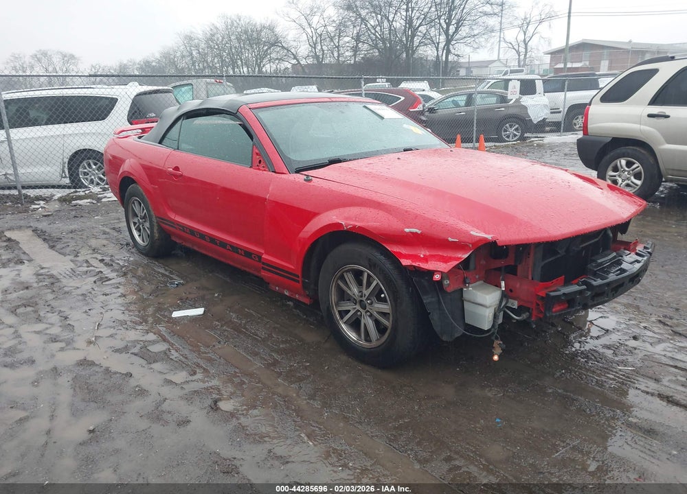 2005 FORD MUSTANG VIN: 1ZVFT84N955198333