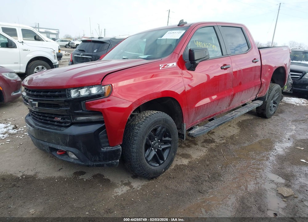 2021 CHEVROLET SILVERADO 1500 4WD  SHORT BED LT TRAIL BOSS VIN: 1GCPYFED4MZ221009