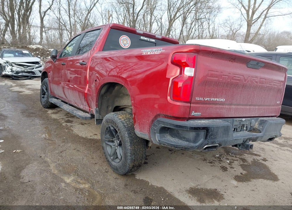 2021 CHEVROLET SILVERADO 1500 4WD  SHORT BED LT TRAIL BOSS VIN: 1GCPYFED4MZ221009