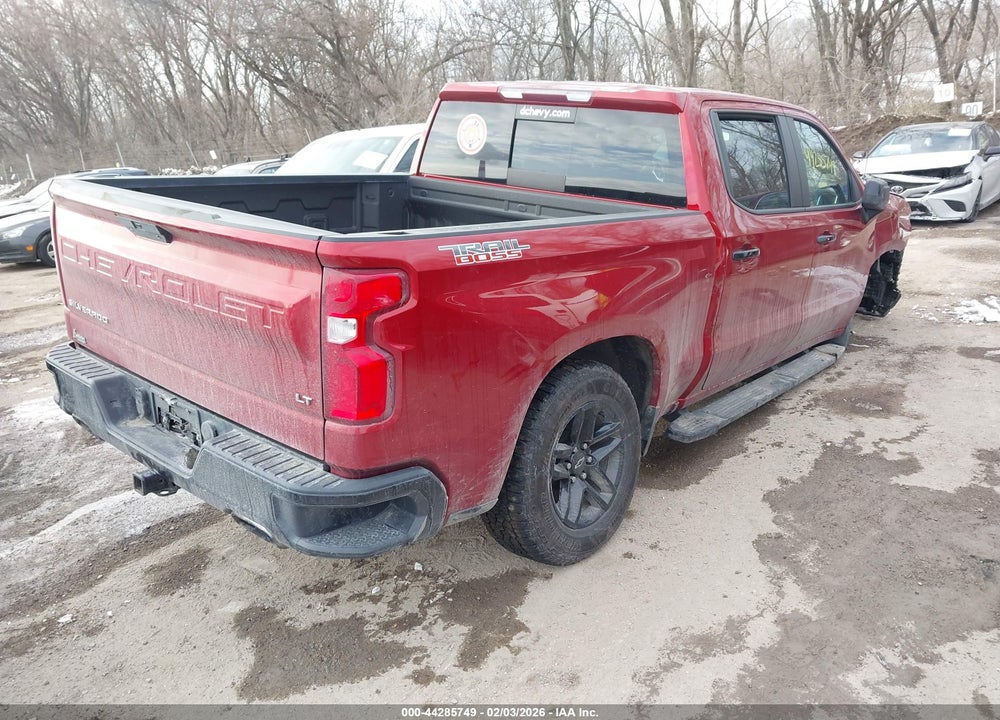 2021 CHEVROLET SILVERADO 1500 4WD  SHORT BED LT TRAIL BOSS VIN: 1GCPYFED4MZ221009