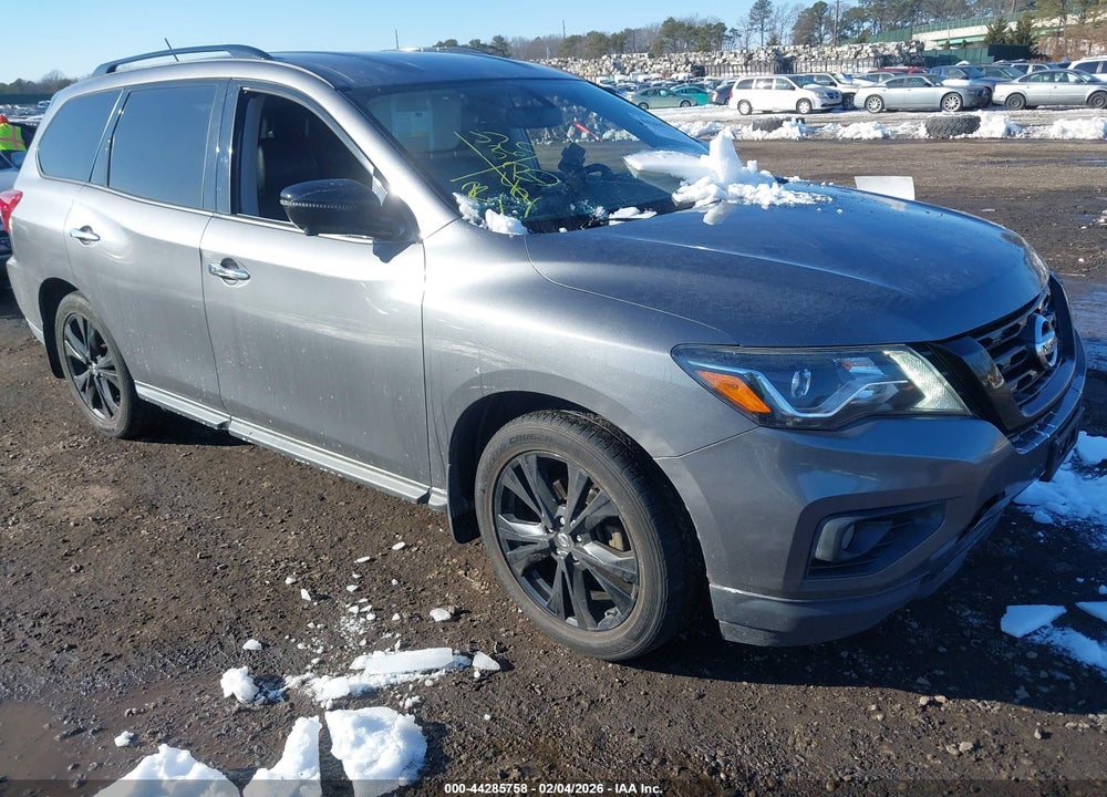 2018 NISSAN PATHFINDER SL VIN: 5N1DR2MM3JC644541