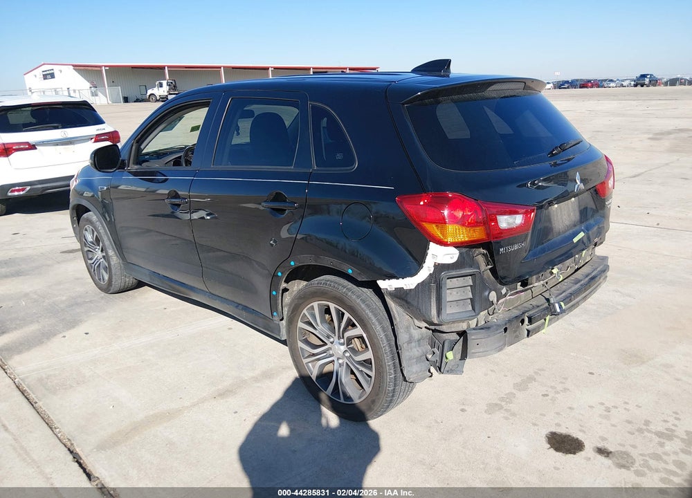 2017 MITSUBISHI OUTLANDER SPORT 2.4 SE VIN: JA4AP3AW8HZ069945
