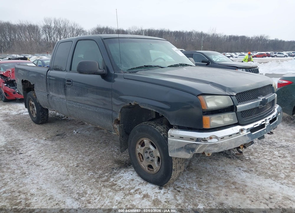 2003 CHEVROLET SILVERADO 1500 LS VIN: 2GCEK19T331313278