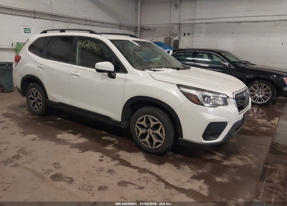 2019 SUBARU FORESTER PREMIUM VIN: JF2SKAEC8KH502269