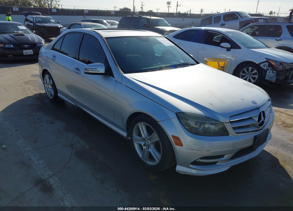 2011 MERCEDES-BENZ C 300 SPORT VIN: WDDGF5EB8BA419432