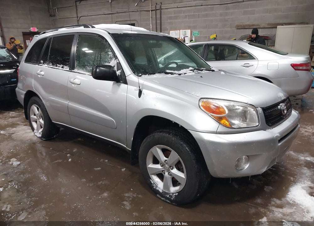 2005 TOYOTA RAV4 VIN: JTEHD20V850041641