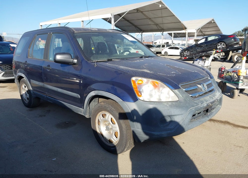 2005 HONDA CR-V LX VIN: JHLRD685X5C016777