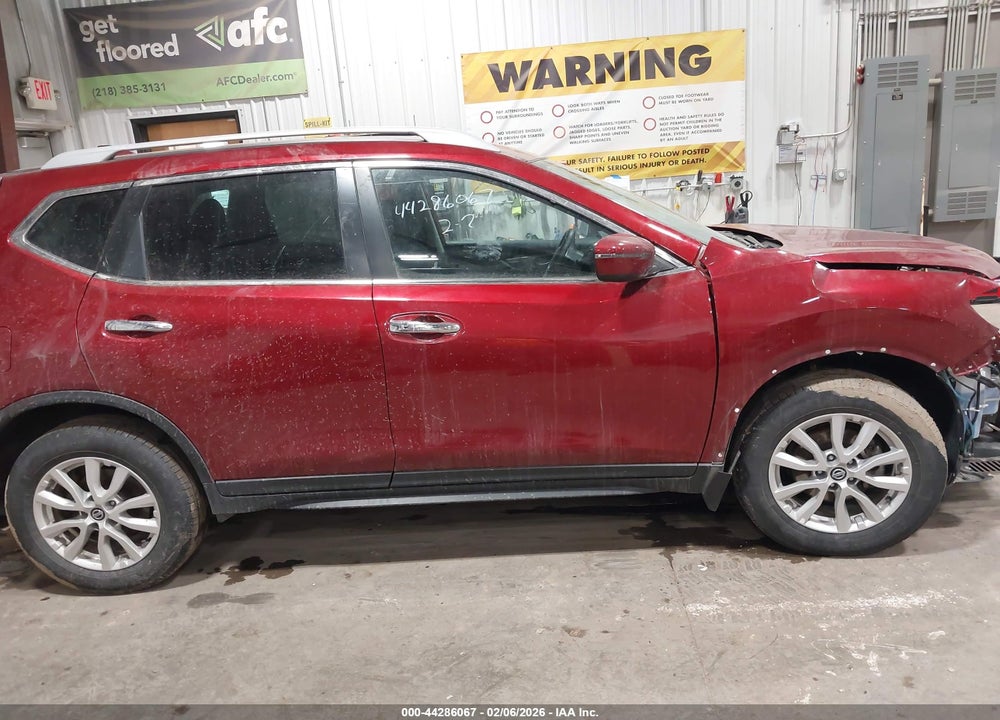 2019 NISSAN ROGUE SV VIN: 5N1AT2MV1KC720787