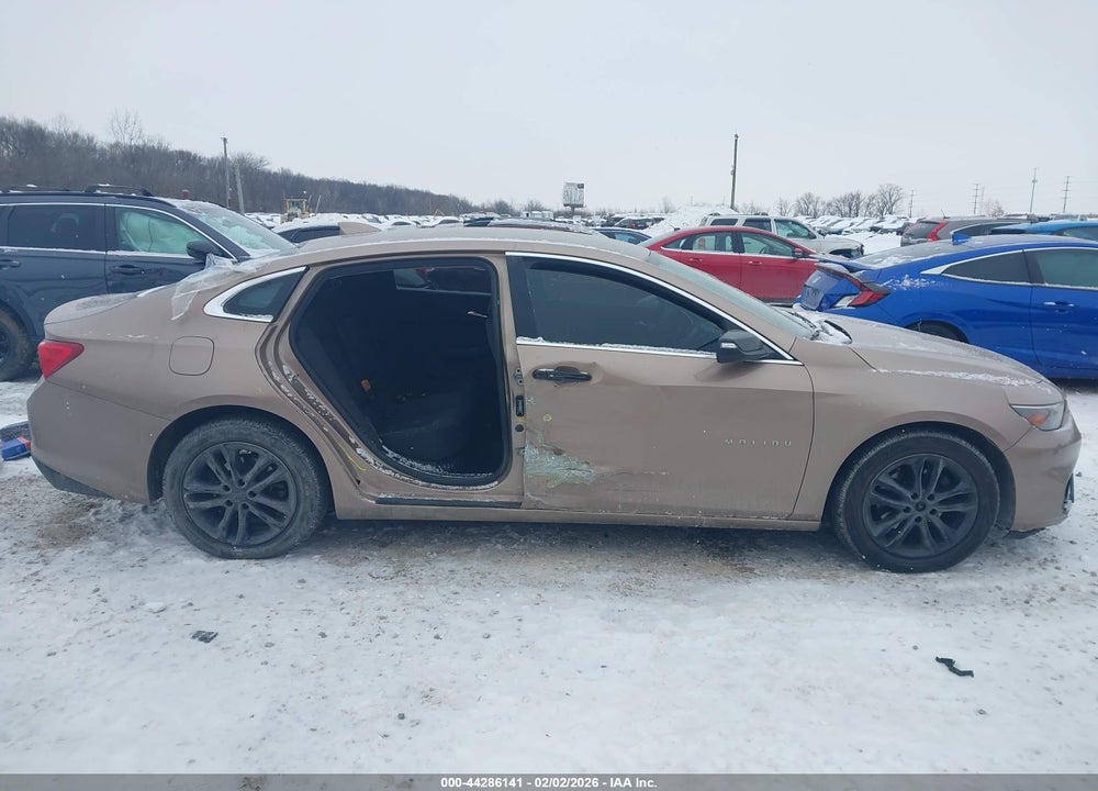 2018 CHEVROLET MALIBU LT VIN: 1G1ZD5ST3JF143953