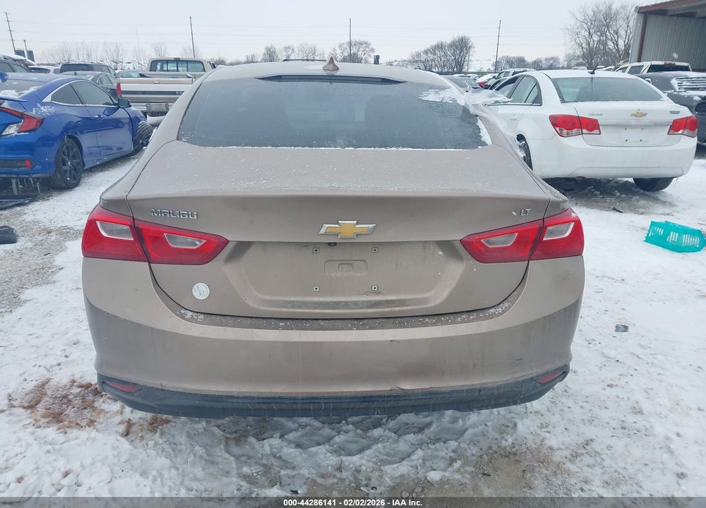 2018 CHEVROLET MALIBU LT VIN: 1G1ZD5ST3JF143953