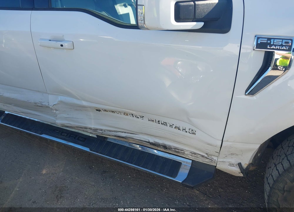 2021 FORD F-150 LARIAT VIN: 1FTEW1EP5MKE12621